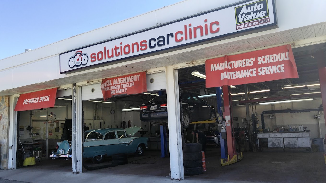 Solutions Car Clinic Exterior & Service Bays